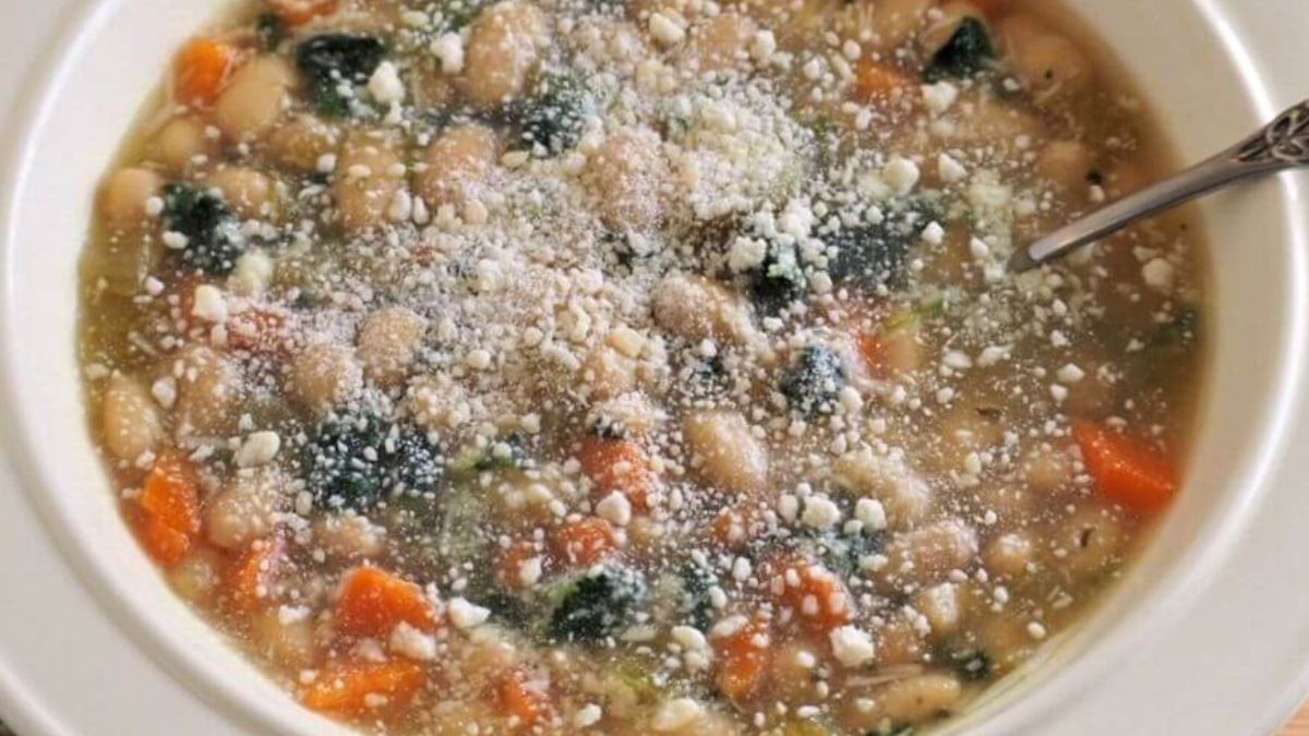 Vegan White Bean Soup Recipe ~ A Hearty Meatless Meal.