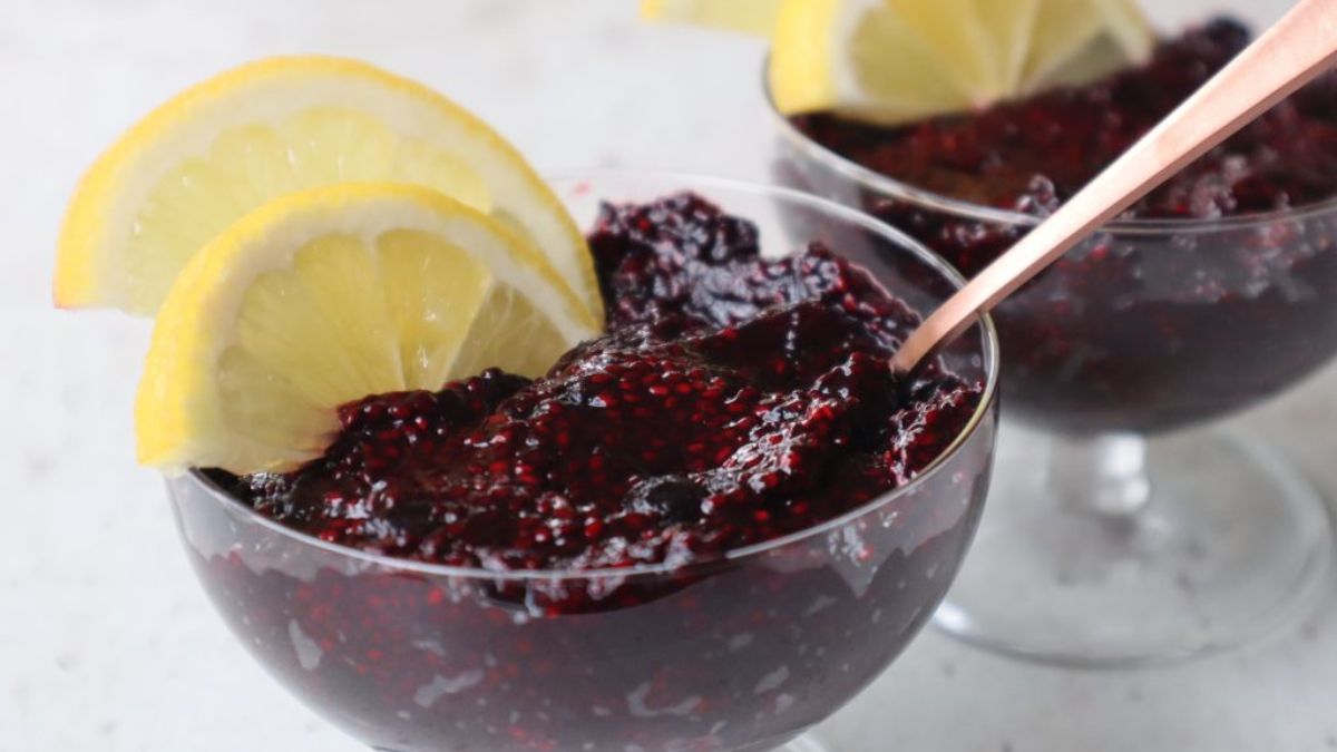 Wild blueberry chia pudding with lemon.