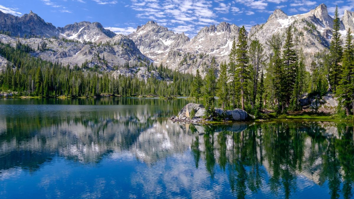 Granite Peaks of The Sawtooth Range Reflected in Alice Lake.
Stanley, Idaho.
