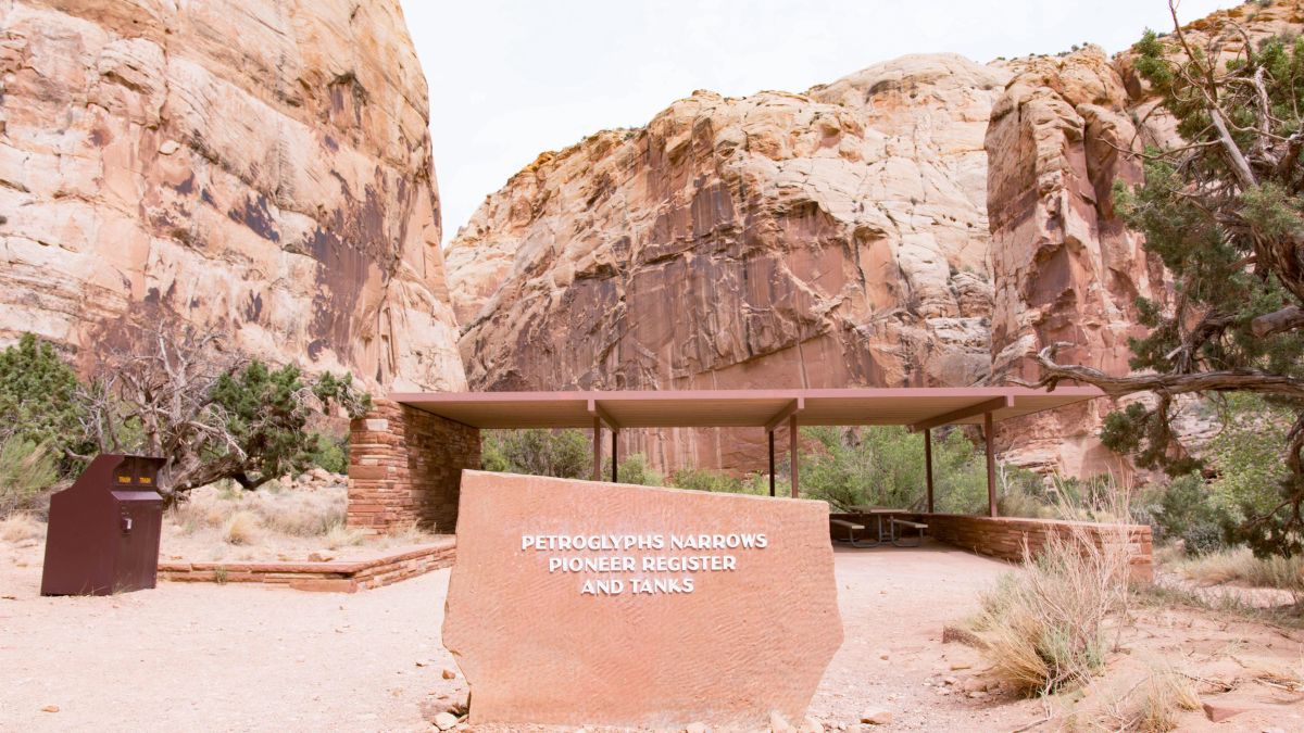 Trailhead for Capitol Gorge trailhead, petroglyphs, narrows, pioneed register and tanks.