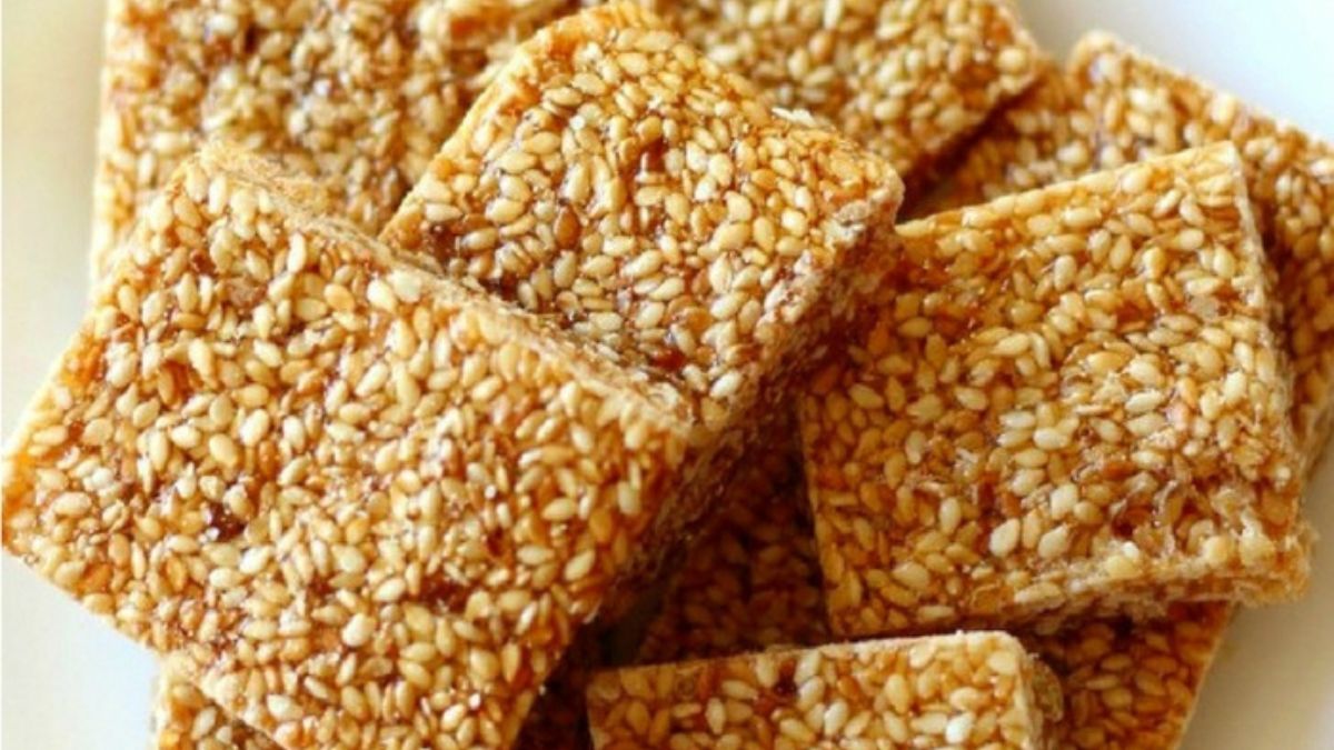 3-Ingredient Sesame Seed Crunch Candy (Gluten-Free).