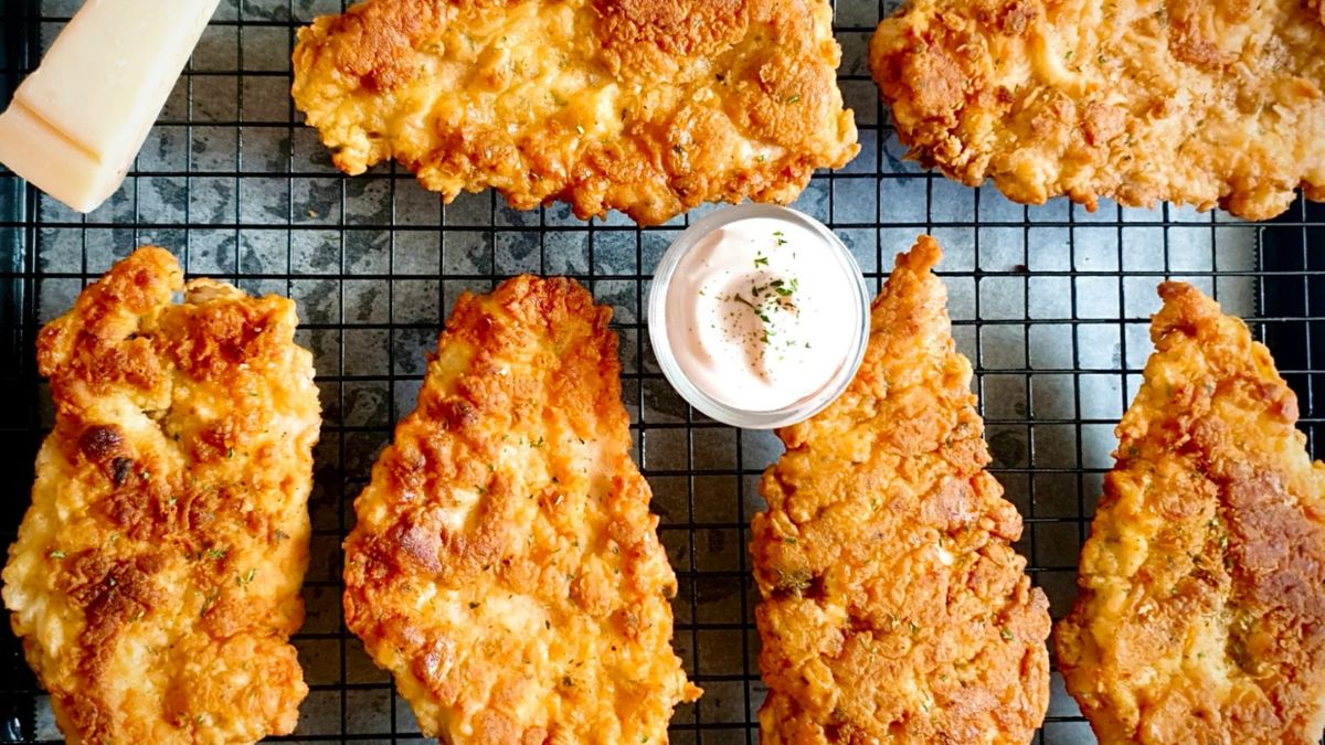 Best Fried Chicken Breast (Crispy Pan Fried Breasts Recipe).