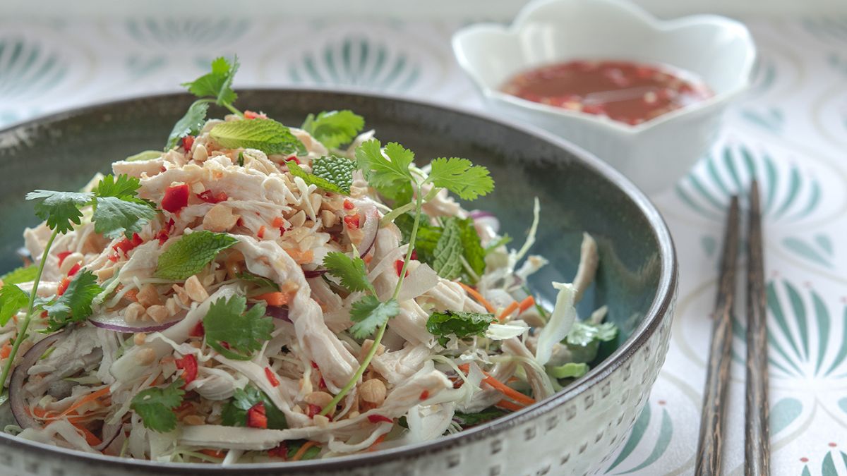 Best Vietnamese Chicken Salad (Ga Xe Phay).