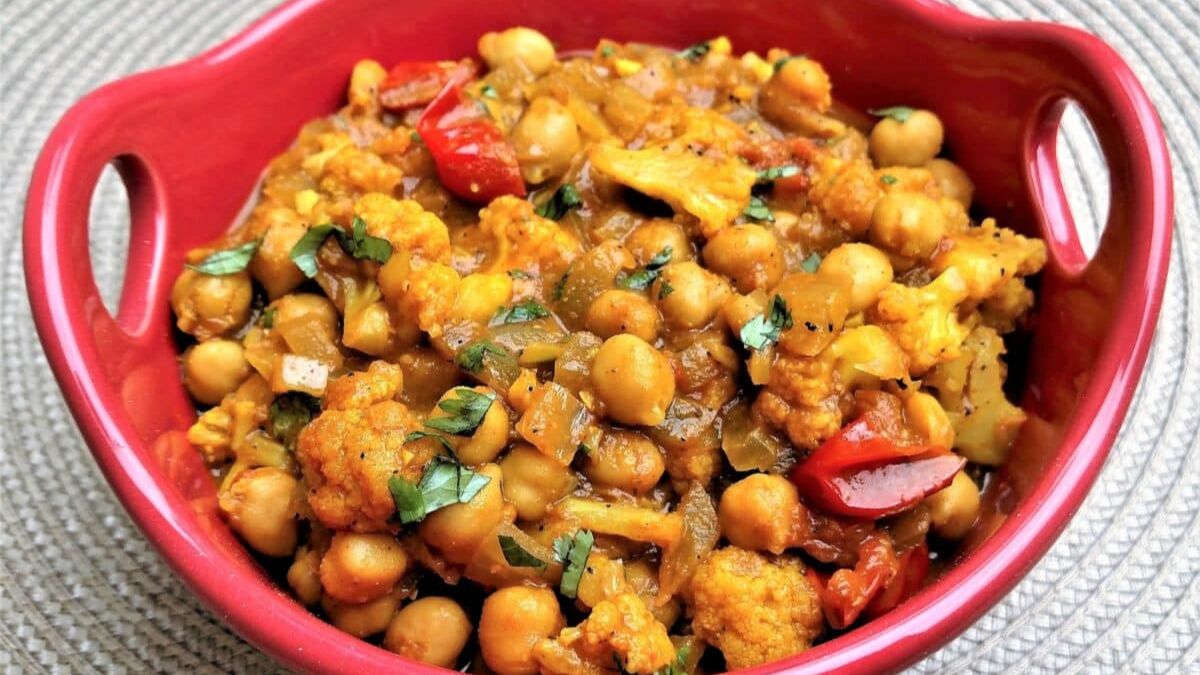Chickpea Cauliflower Curry.
