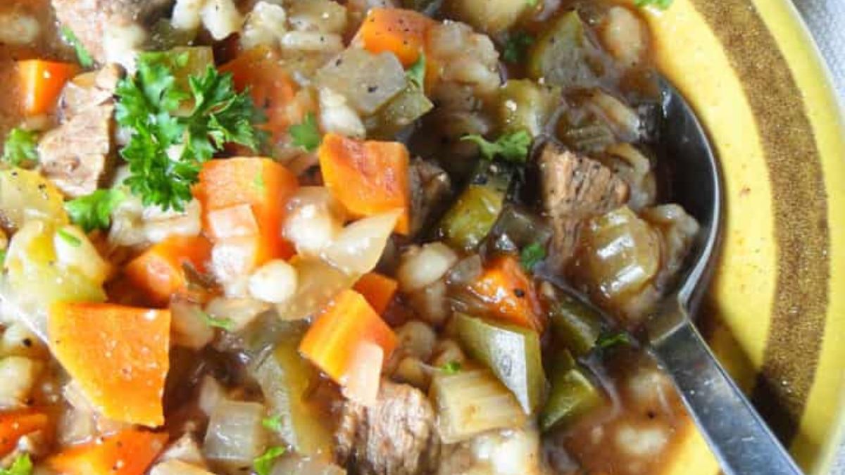 Crock Pot Beef Barley Stew.
