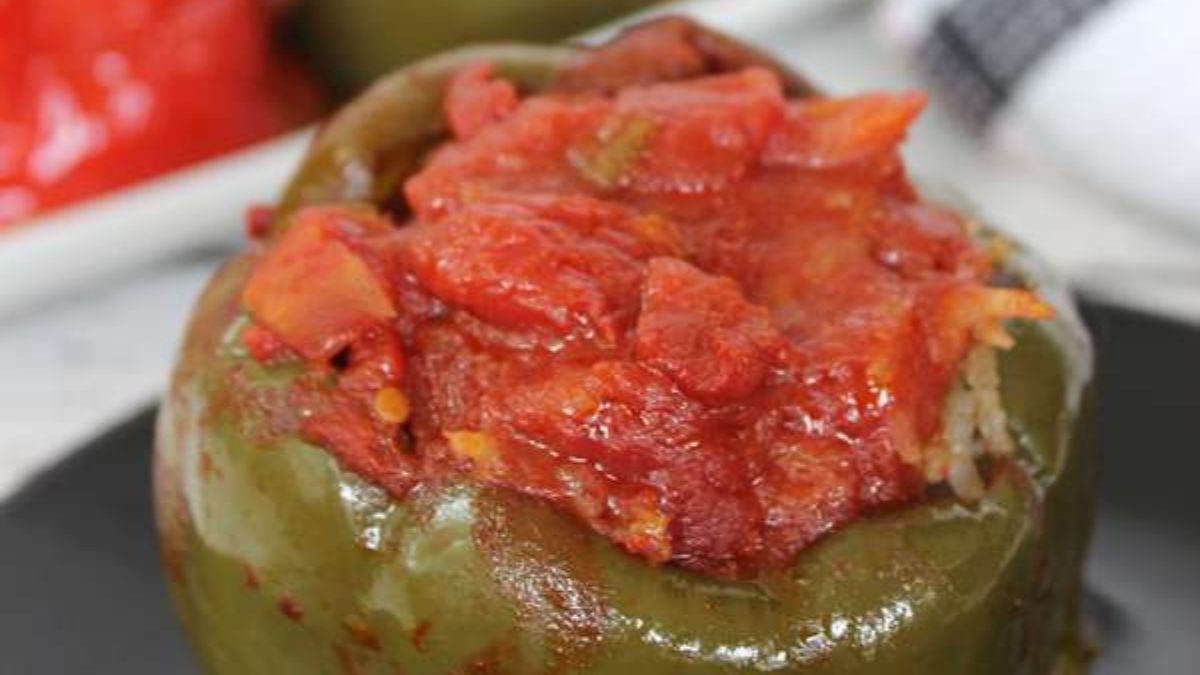 Crock Pot Stuffed Peppers.