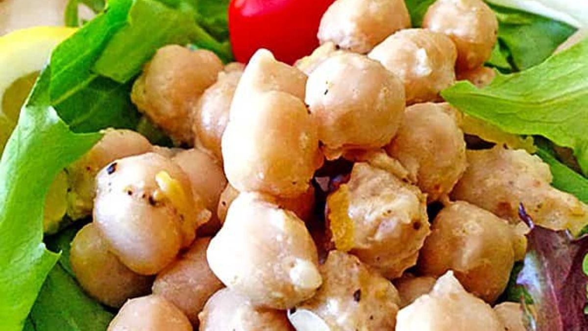 Deconstructed Hummus Salad.
