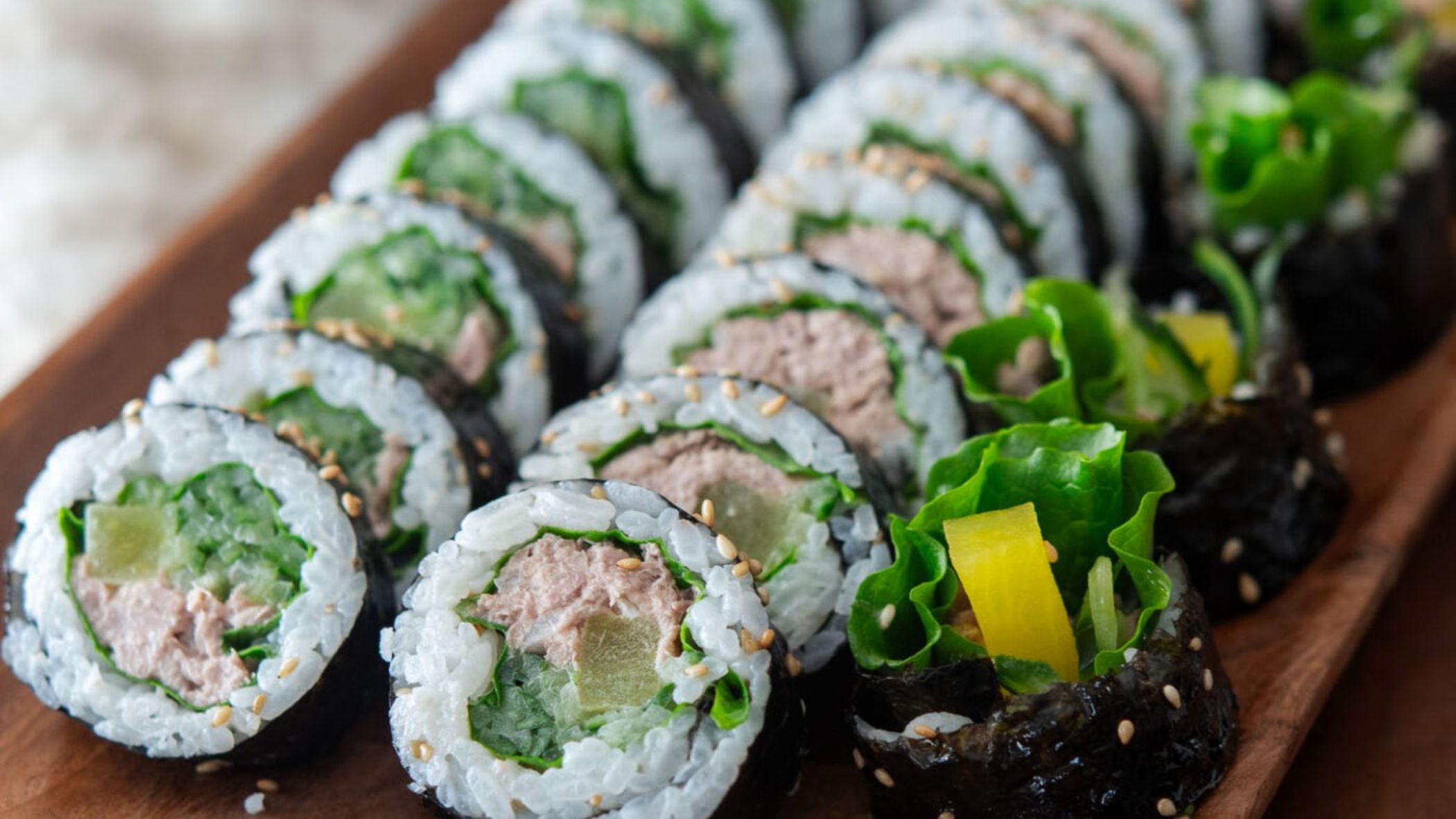Easy Cucumber Tuna Kimbap (Oi Chamchi Gimbap).