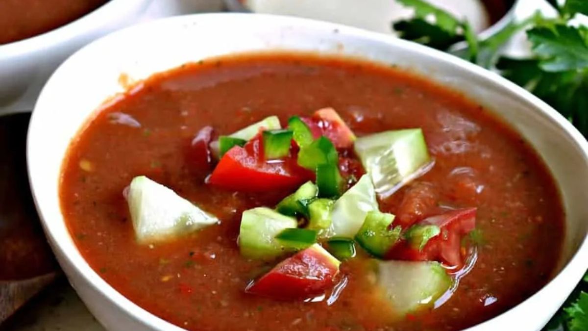 Easy Gazpacho Recipe.