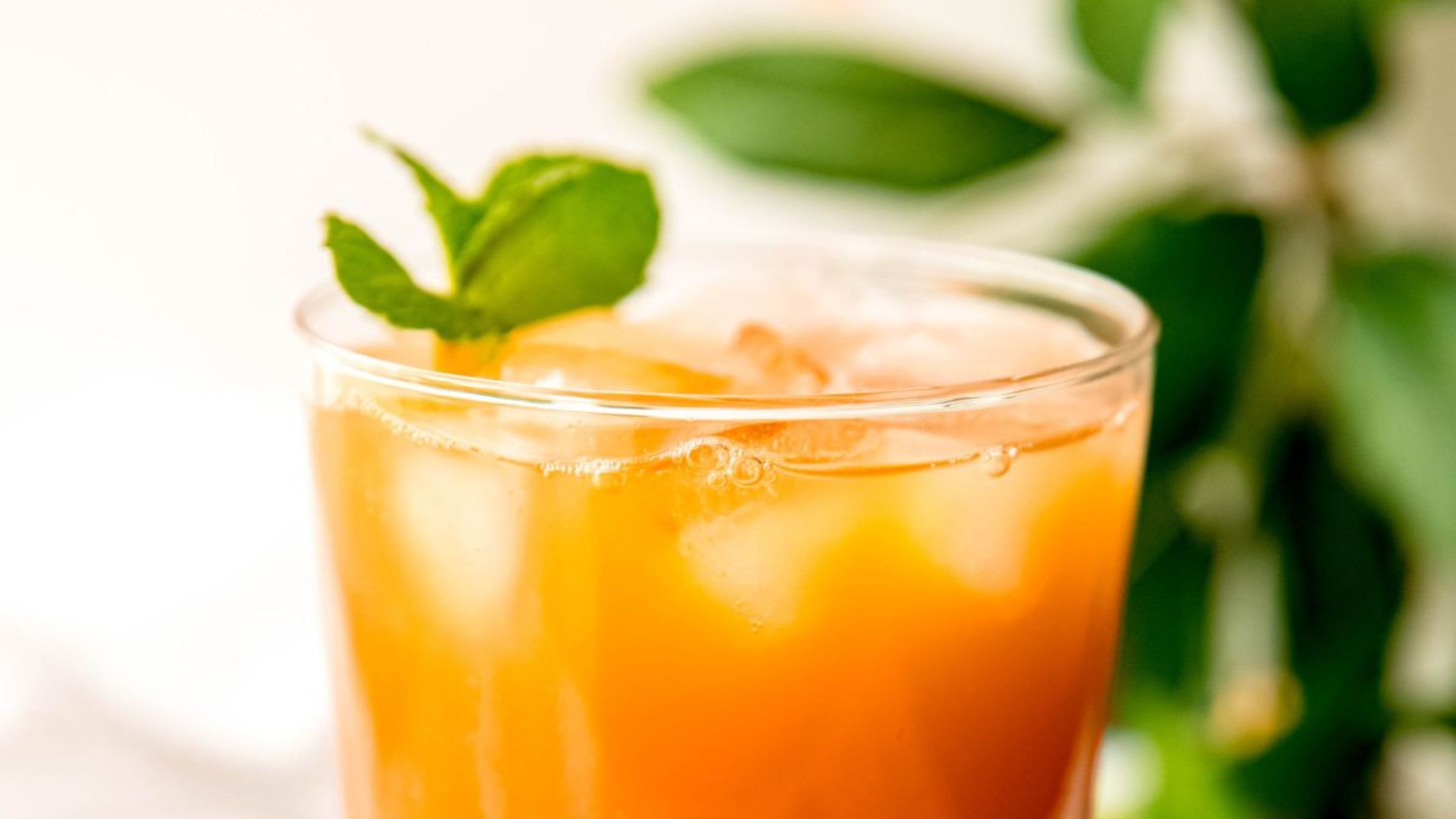 Easy Mango Iced Tea.