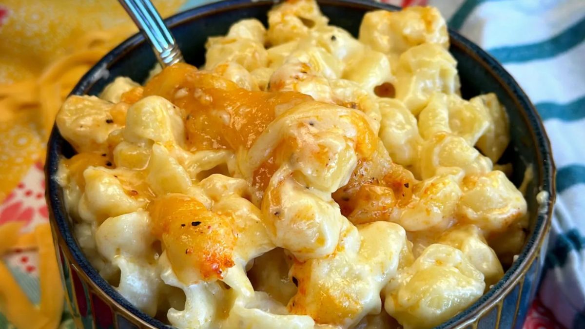 Easy Smoked Mac and Cheese.