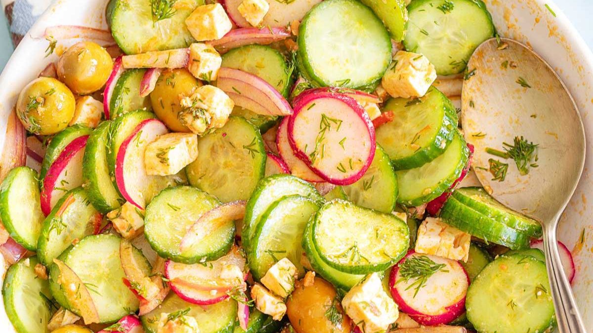 Easy Spicy Cucumber Salad Recipe.
