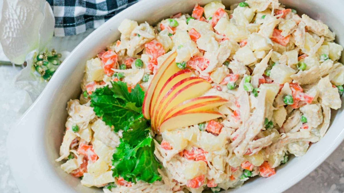 Ensalada de Gallina (Venezuelan Chicken Potato Salad).