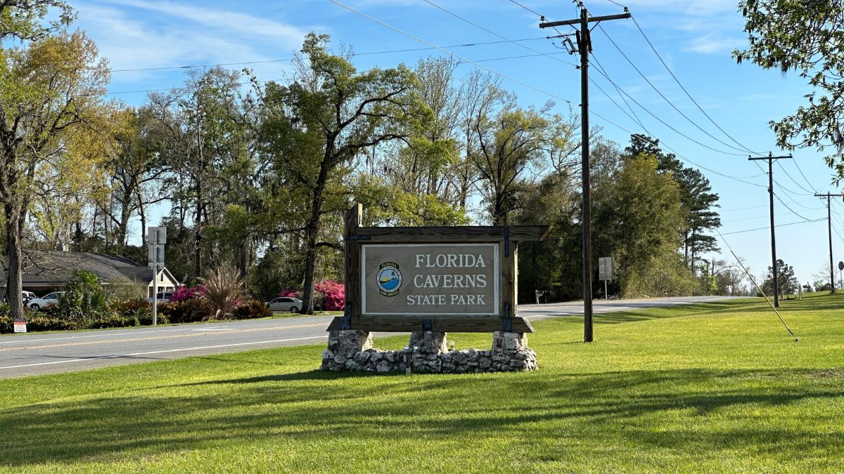 Florida Caverns State Park sign in Marianna, Florida.