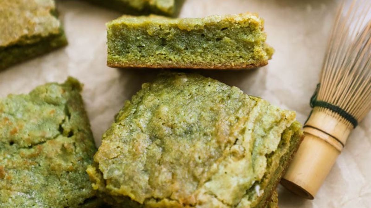 Fudgy Matcha Brownies with White Chocolate.