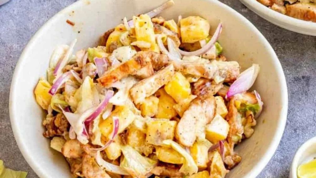 Hawaiian Chicken Salad | Pineapple Chicken salad recipe.
