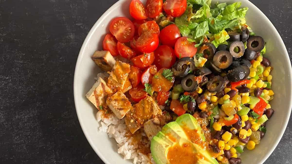 High Protein Buddha Bowl (Vegan Mexican Tofu Bowl Recipe).