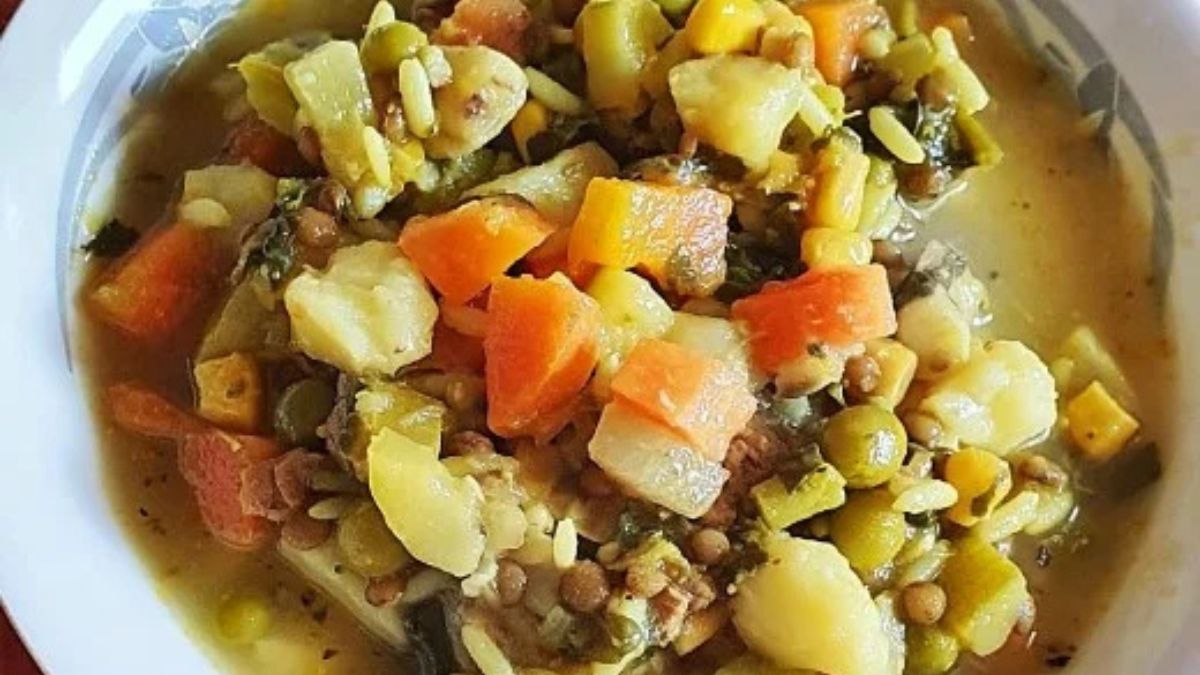 High Protein Minestrone Soup Recipe.