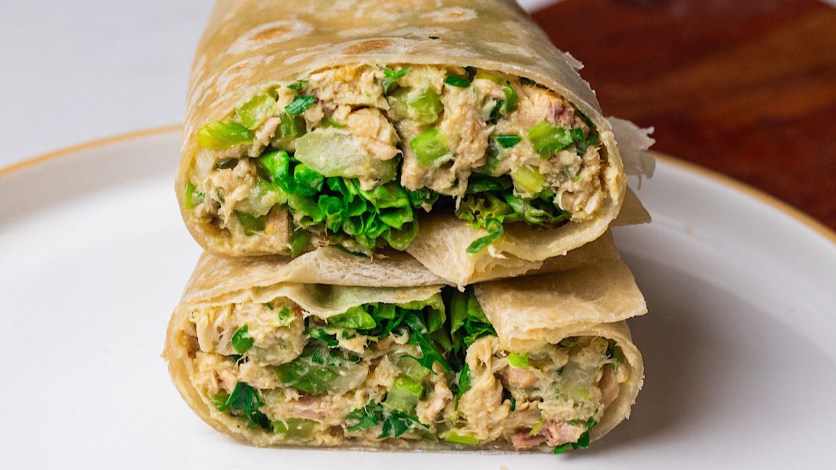 Hot Honey Tunacado Wrap.