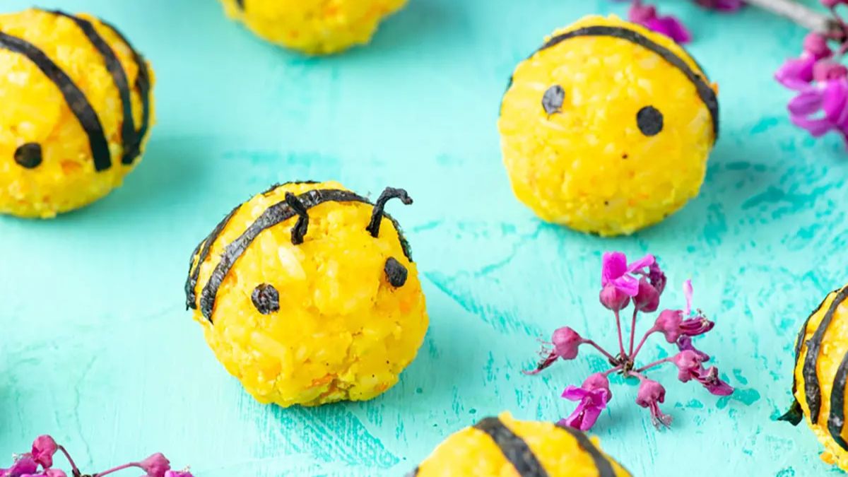 Korean Rice Balls (Jumeok Bap).