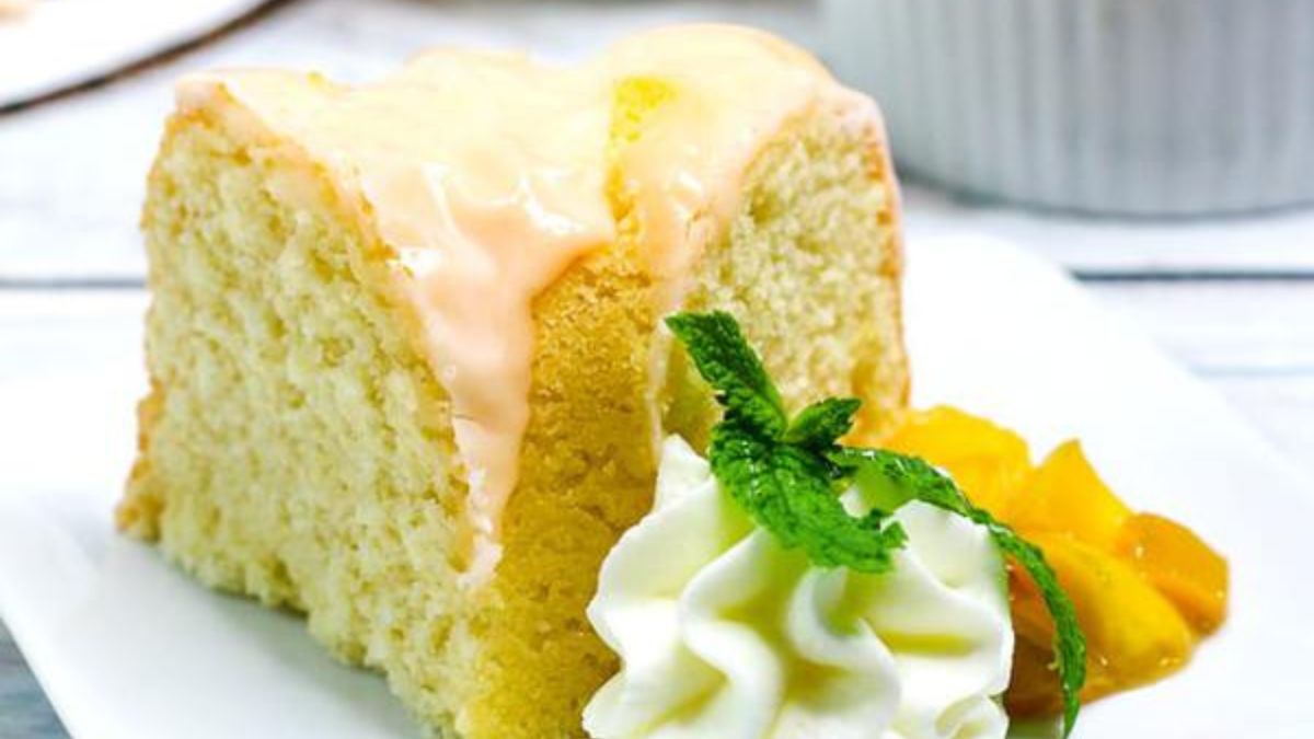 Mango Bundt Cake.