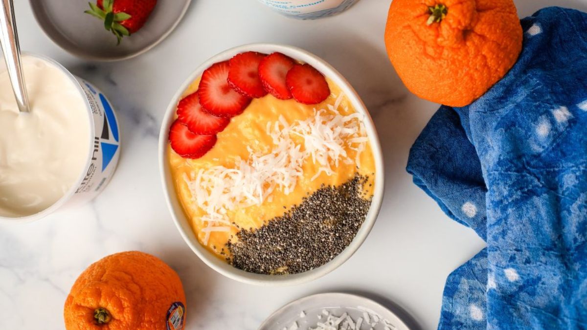 Mango Citrus Smoothie Bowl.