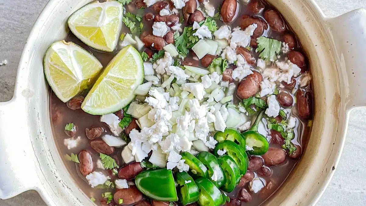 Mexican Beans (Frijoles de la Olla).