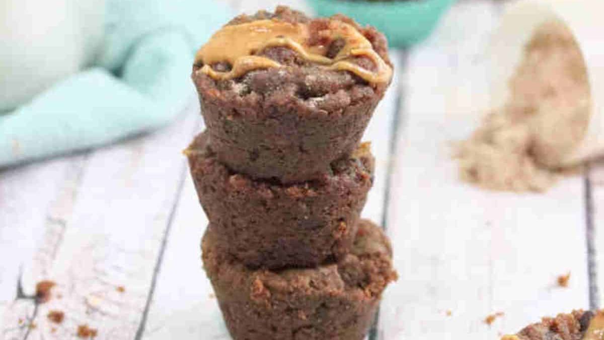 Mini Peanut Butter Protein Brownies (Gluten-Free).