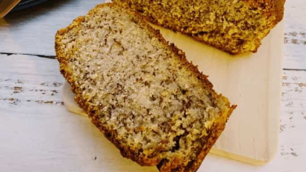 One Bowl Vegan & Gluten Free Banana Bread.