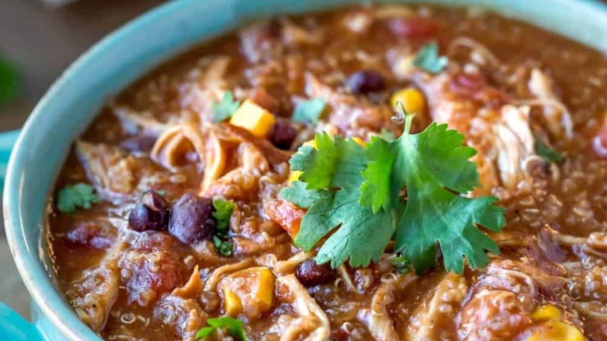 Slow Cooker Barbecue Chicken Quinoa Chili.