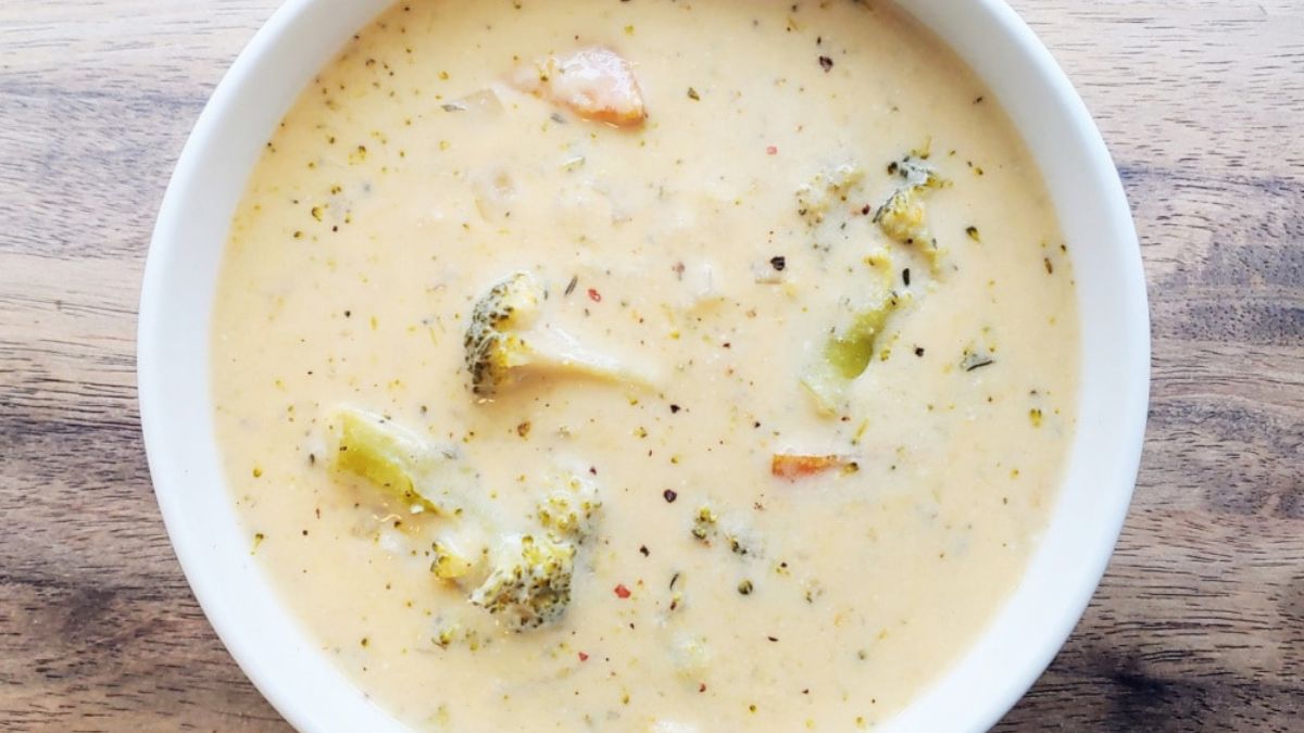 Slow Cooker Cheesy Broccoli Potato Soup.