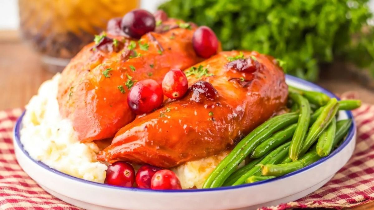 Slow Cooker Cranberry Chicken.