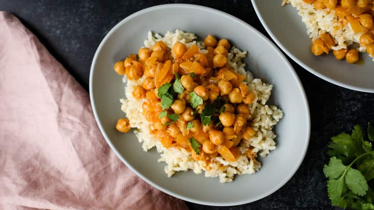 Thai Curry Chickpeas.