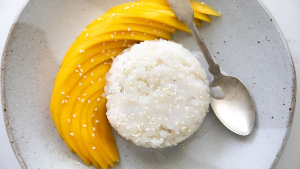 Thai Mango Sticky Rice Recipe (Khao Niaow Ma Muang).