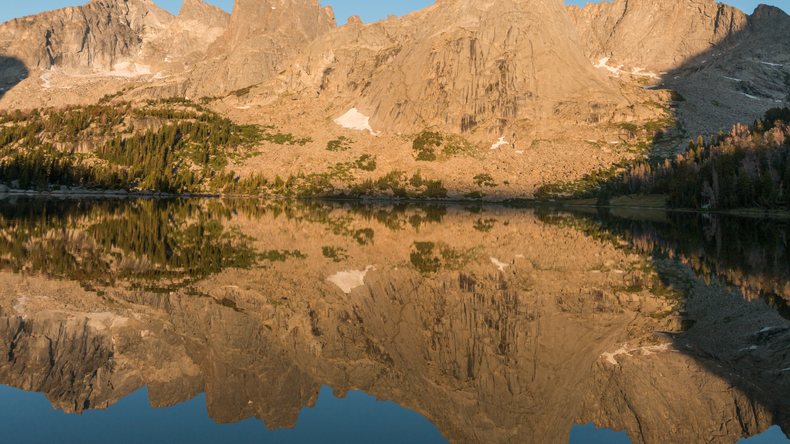 Cirque of Towers and Lonesome Lake at sunrise in the Wind River Range, Wyoming.