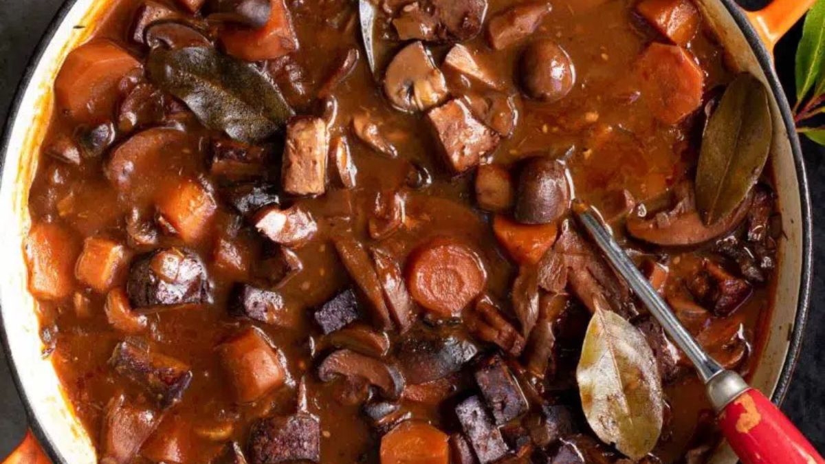 Vegan Mushroom & Smoked Tofu Bourguignon.