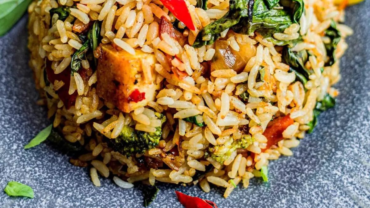 Vegan Thai Basil Fried Rice Recipe.