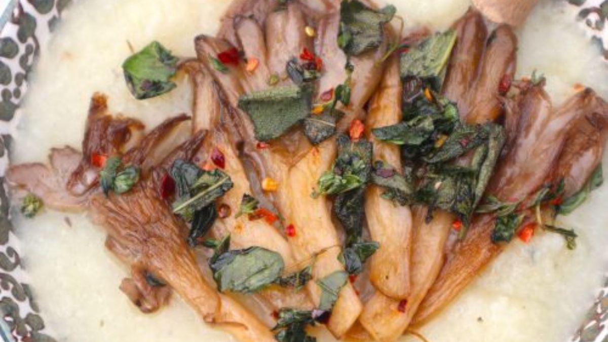 Vegan parsnip cauliflower soup with oyster mushrooms, oregano and sage.