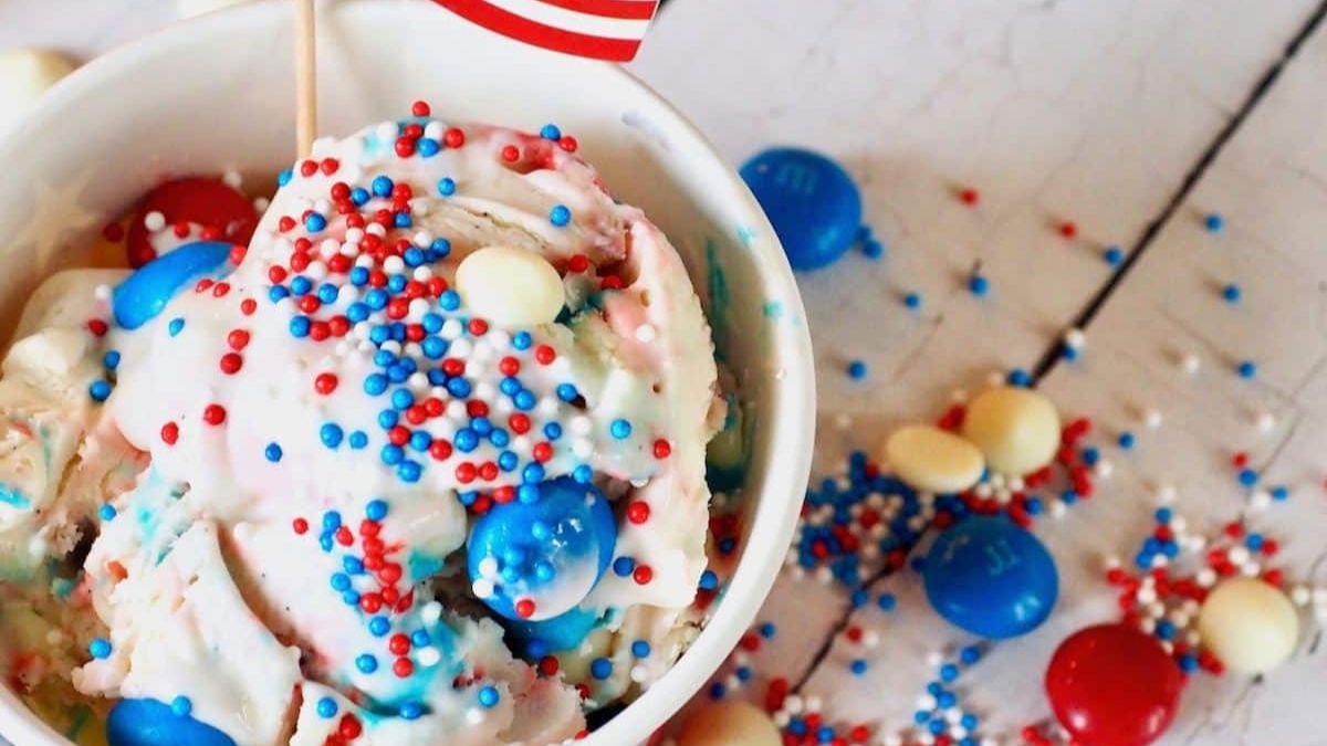 4th of July Ice Cream (Red, White, and Blue Ice Cream).