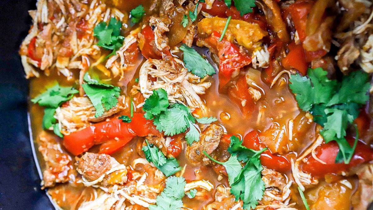 Crazy Good Slow Cooker Sparkling Apple Cider Pulled Pork Recipe.