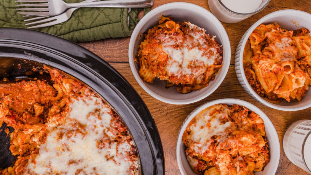 Crock Pot Baked Ziti.