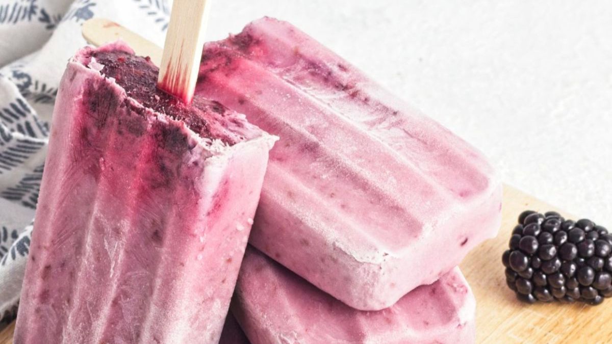 Dairy-Free Blackberry Popsicles.