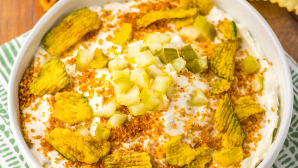 Easy Fried Pickle Dip.