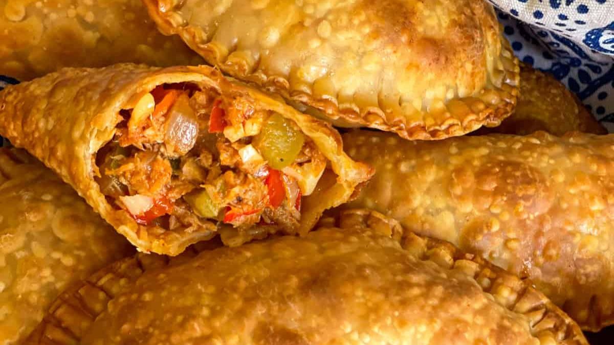 Easy Tuna Pie Recipe (Crispy Hand Pies Ready in 30 Minutes).