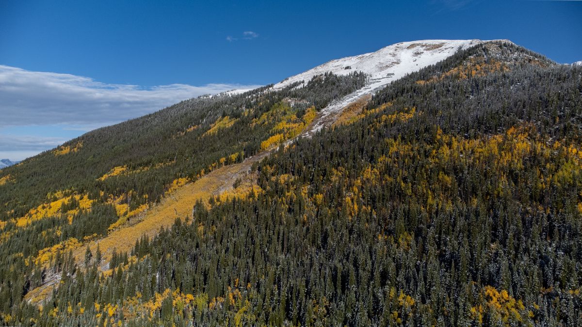 First snowfall of the year in Colorado, argentine pass.