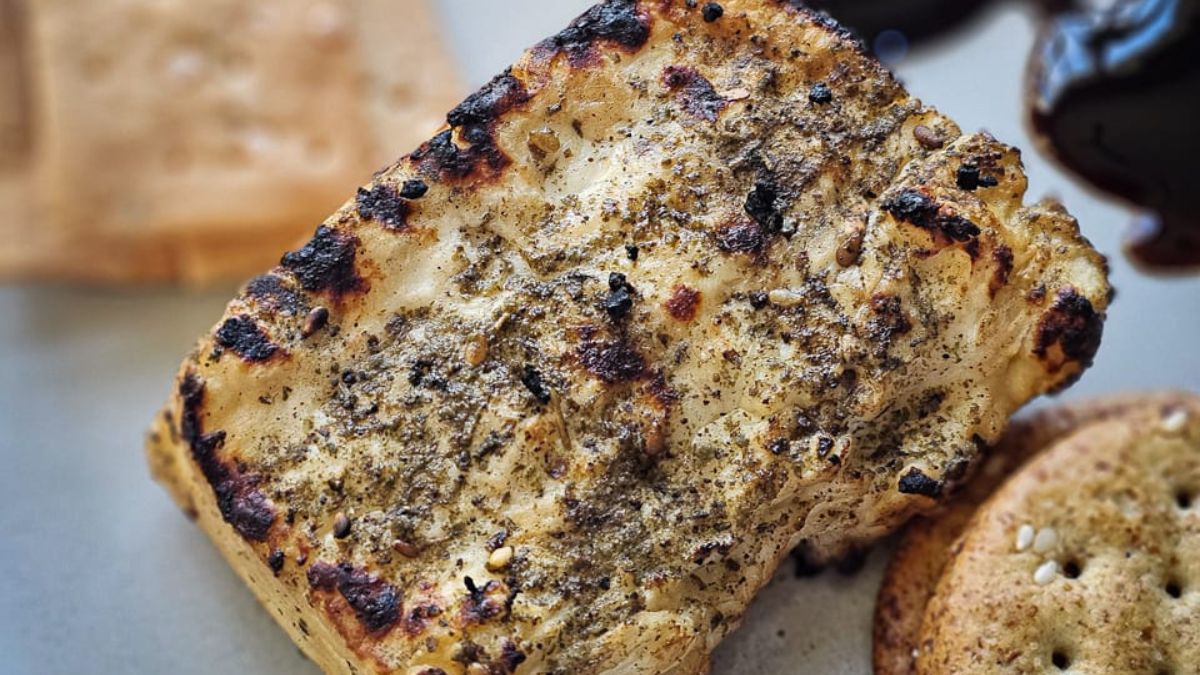 Grilled Halloumi Cheese with Za'atar Seasoning.