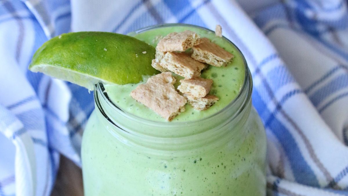 High Protein Key Lime Smoothie.
