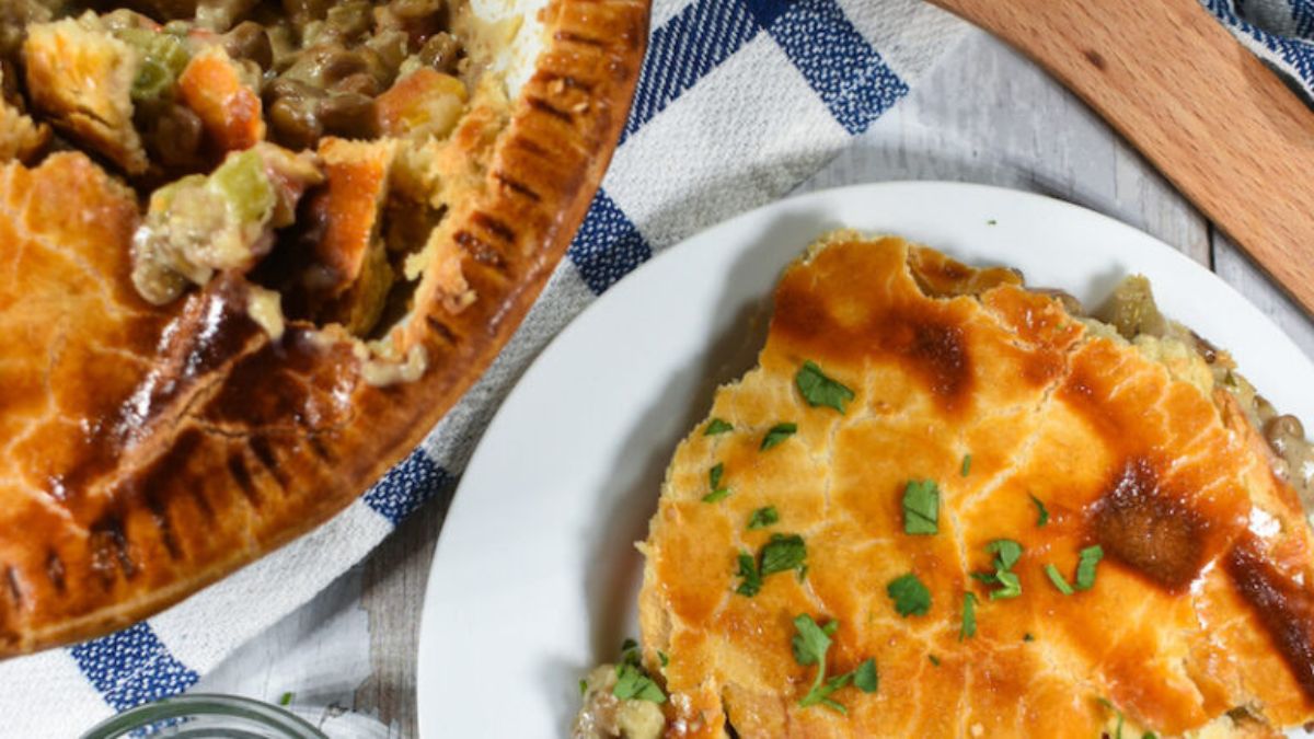 Meatless Pot Pie with Lentils.
