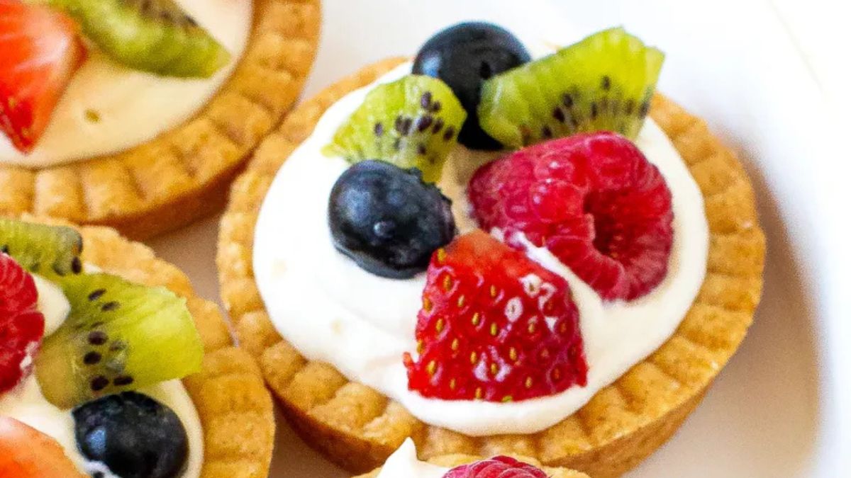 Mini Fruit Tarts.