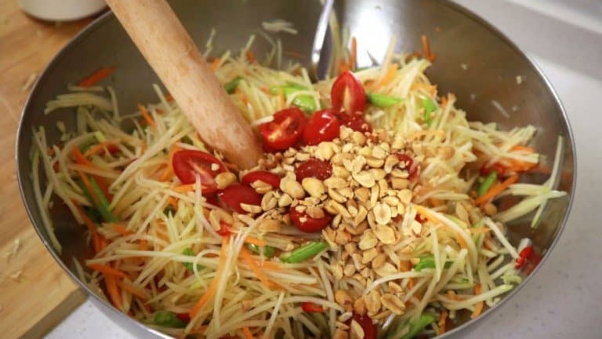 Original Thai Papaya Salad Pok Pok.